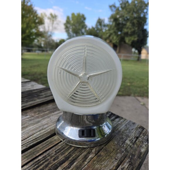 Vintage Wall Mount Bathroom Light Fixture With Art Deco Globe Plus Outlet - Picture 1 of 12